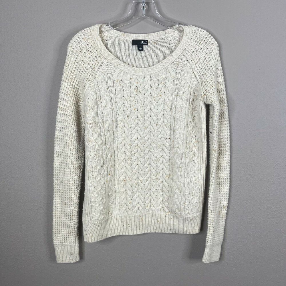 a.n.a.A New‎ Approach Crew Neck Sweater Size S Long Sleeve Off White